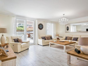 Sitges Spaces Mediterranean Apartments 5 Bedrooms, 4 Bathrooms, 75M2 Terrace, Centre Sitges- Sleeps 11